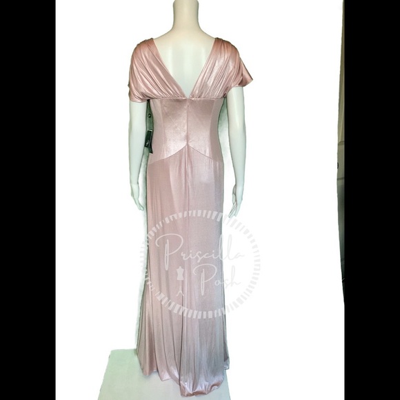 NWT ADRIANNA PAPELL Metallic Twist Cap Sleeve Gown - Picture 7 of 15